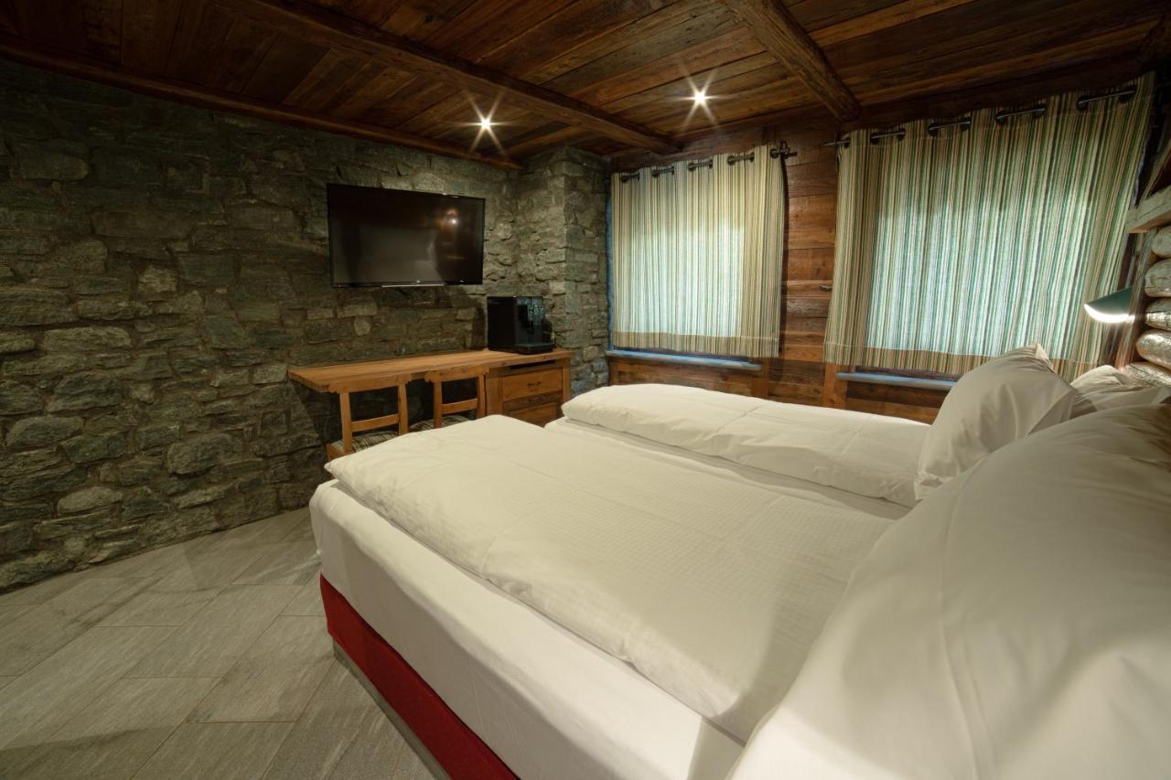 Cafe Quinson Relais De Charme Otel Morgex Dış mekan fotoğraf